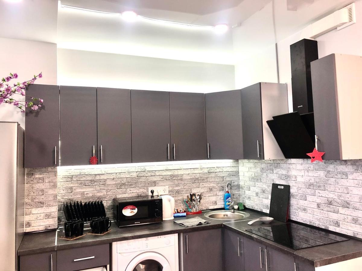 Шикарная 1К Студио Новый Дом Троещина Kyiv Exterior photo